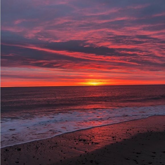 Smile 😊 it’s Contagious! - Picture 8 of 11